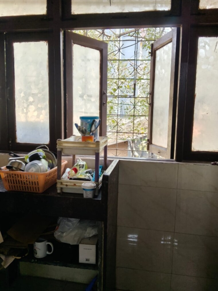 Living Room, kunj-vihar 1 Bedroom 350 Sq.Ft. Apartment In Santacruz East Mumbai 9578306