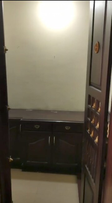 Furnished Amenities in 4 BHK Independent House at Chembukkav – for Sale