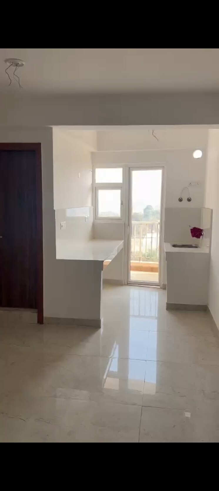 Kitchen, uninav-utopia Studio 520 Sq.Ft. Apartment In Morti Ghaziabad 9578316