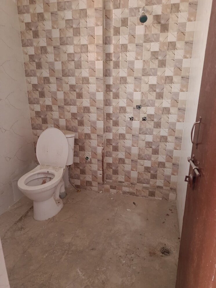 Bathroom, adore-happy-homes 3 Bedroom 645 Sq.Ft. Apartment In Sector 86 Faridabad 9578299