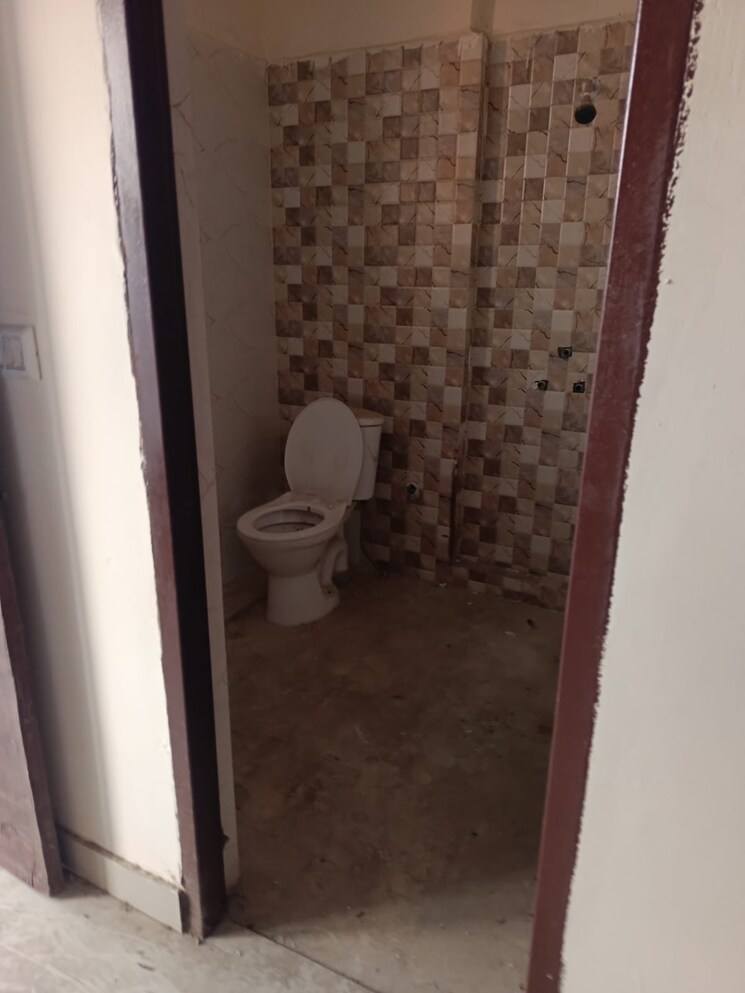 Bathroom, adore-happy-homes 3 Bedroom 645 Sq.Ft. Apartment In Sector 86 Faridabad 9578299