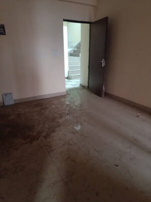 Room in 3 BHK Apartment at Adore Happy Homes, Sector 86 – for Sale