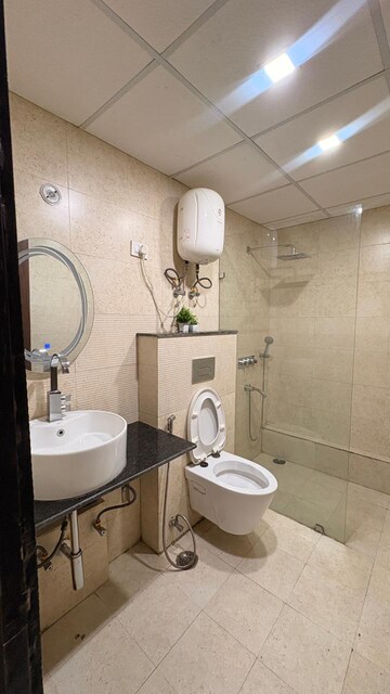 Bathroom in 6 BHK Apartment at MI Rustle Court, Malesemau – for Rent