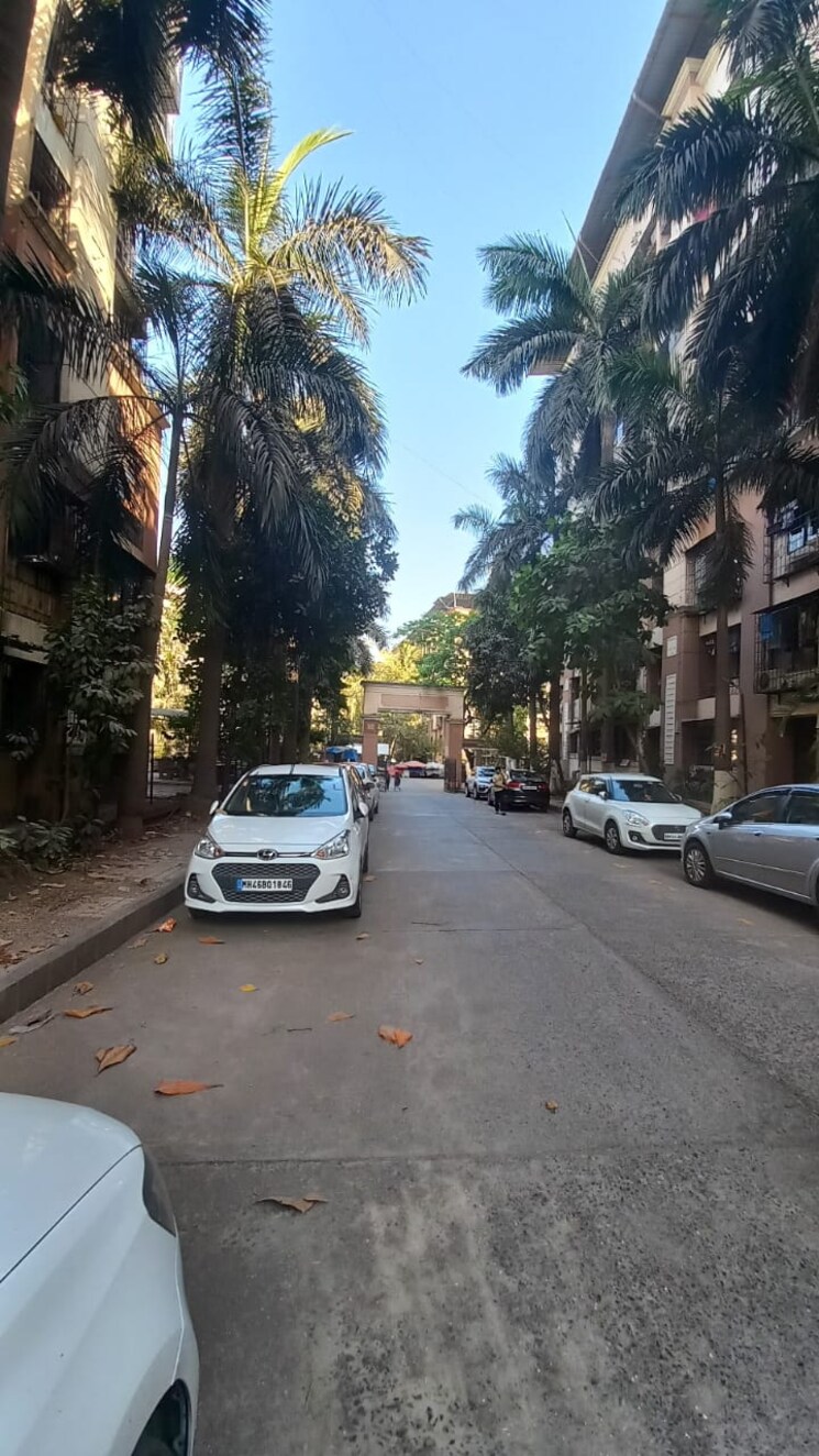  Parking, highland-residency-chsl 1 Bedroom 620 Sq.Ft. Apartment In Balkum Pada Thane 9578304