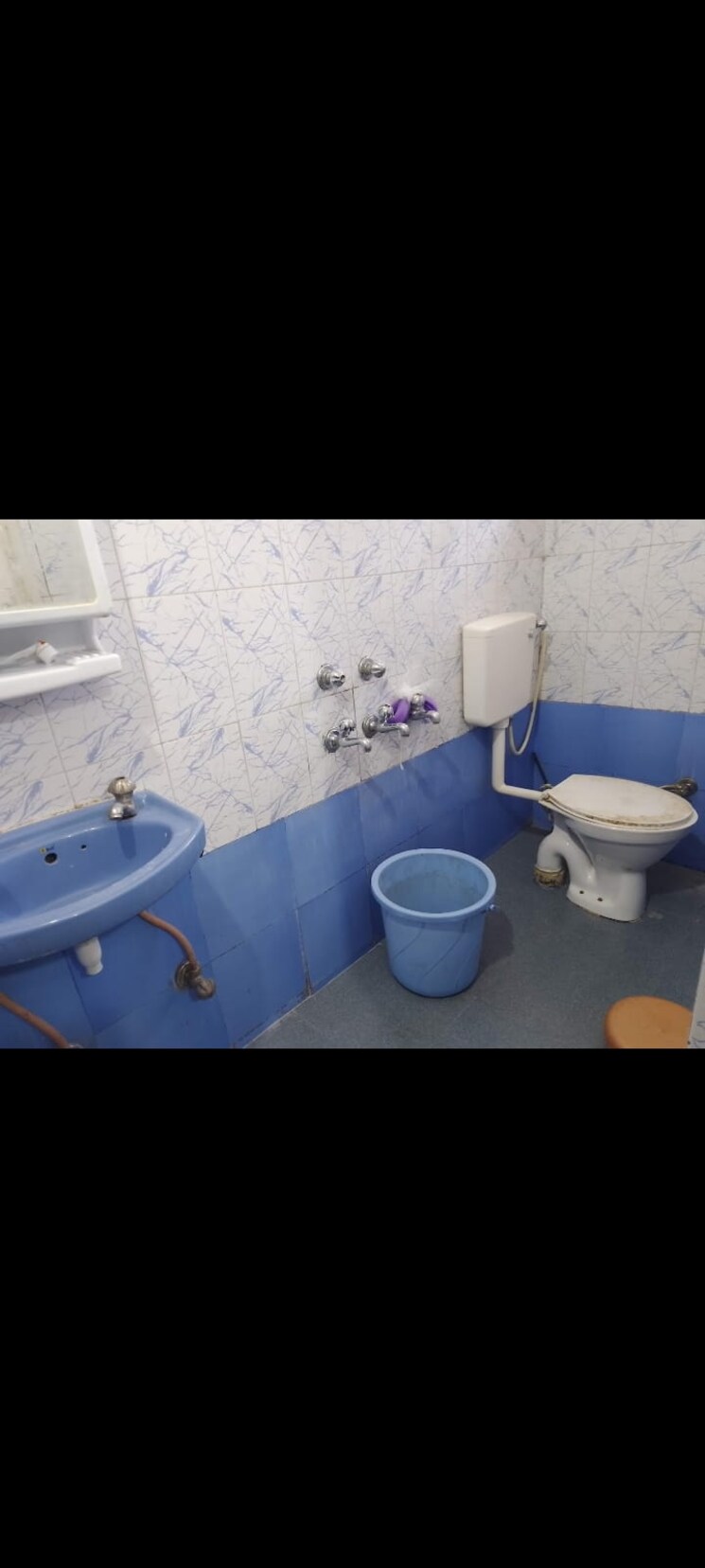 Attached Bathroom, sector 40 1.5 Bedroom 780 Sq.Ft. Independent House In Sector 40 Chandigarh 9578318