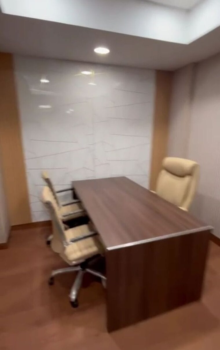 Team Area, spazedge Commercial Office Space 1651 Sq.Ft. In Sector 47 Gurgaon 9578291