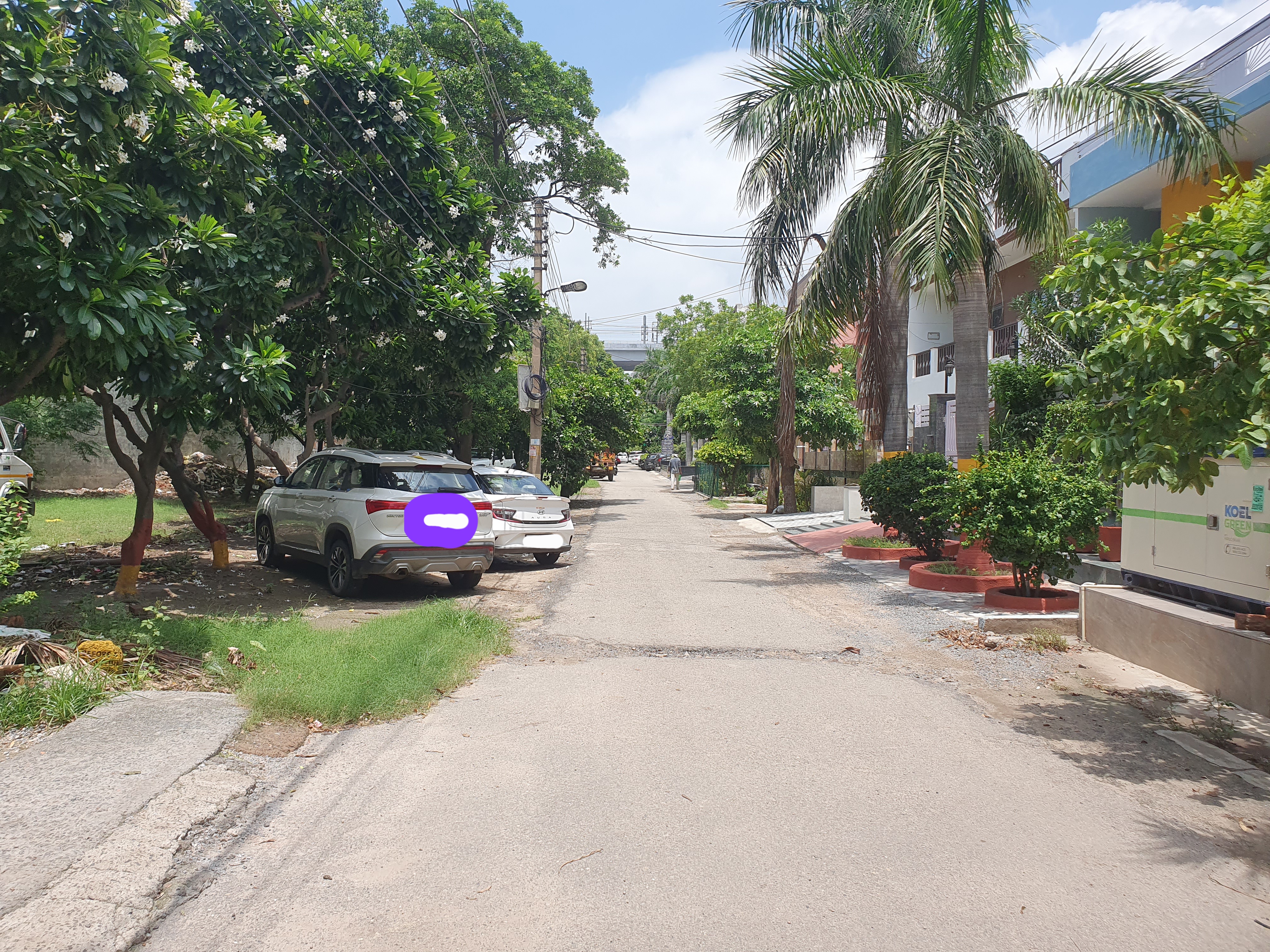 Plot For Sale in Vasundhara Complex