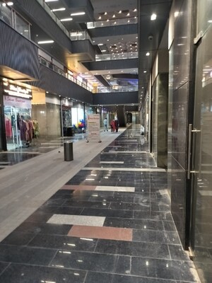  Shop For Rent in Galaxy Blue Sapphire Plaza, Sector 4 Greater Noida