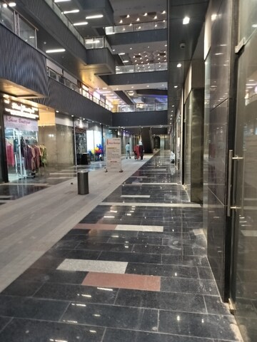  Shop For Rent in Galaxy Blue Sapphire Plaza, Sector 4 Greater Noida