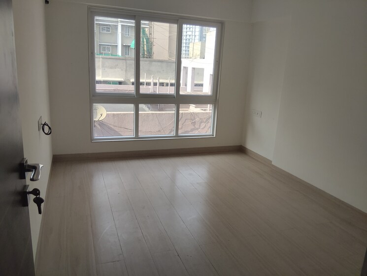 Room, mulund west 3 Bedroom 1075 Sq.Ft. Apartment In Mulund West Mumbai 9578338