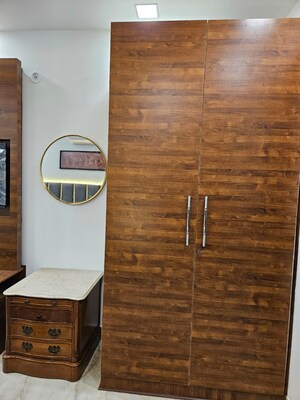 Furnished Amenities in 2 BHK Builder Floor at RWA Jalvayu Towers, Sector 47 – for Rent