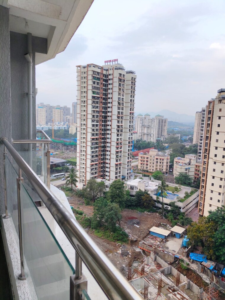 Exterior View, hiranandani-estate 1 Bedroom 400 Sq.Ft. Apartment In Ghodbunder Road Thane 9578368