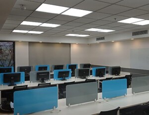  Office Space For Rent in Viman Nagar