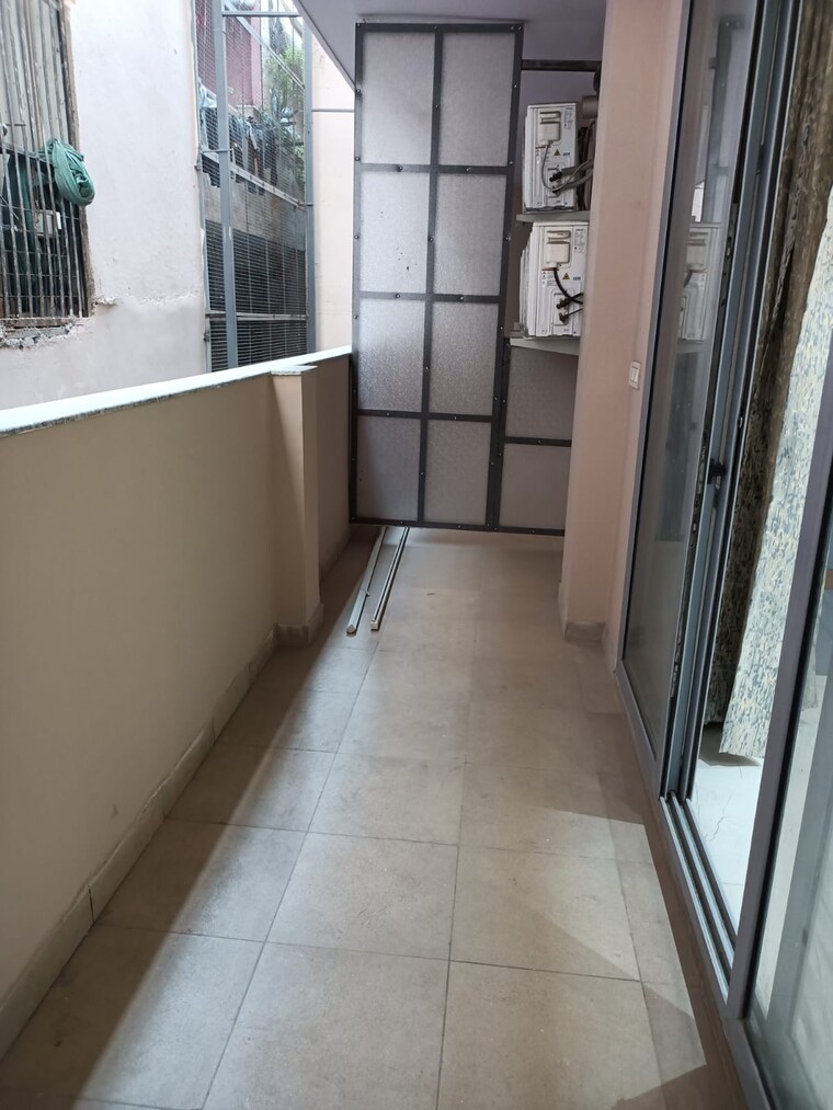 Balcony, vaishali sector 4 2 Bedroom 1700 Sq.Ft. Builder Floor In Vaishali Sector 4 Ghaziabad 9578431