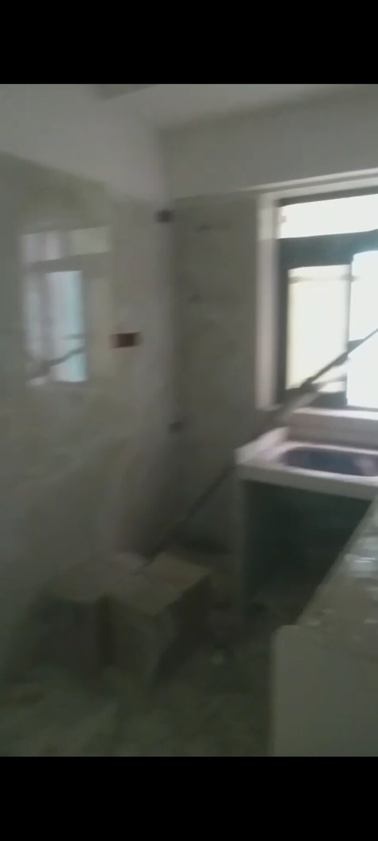 Bathroom, kurla east 1 Bedroom 440 Sq.Ft. Apartment In Kurla East Mumbai 9578438