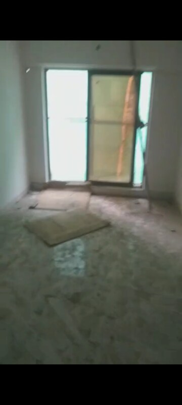 Room in 1 BHK Apartment at Kurla East – for Sale