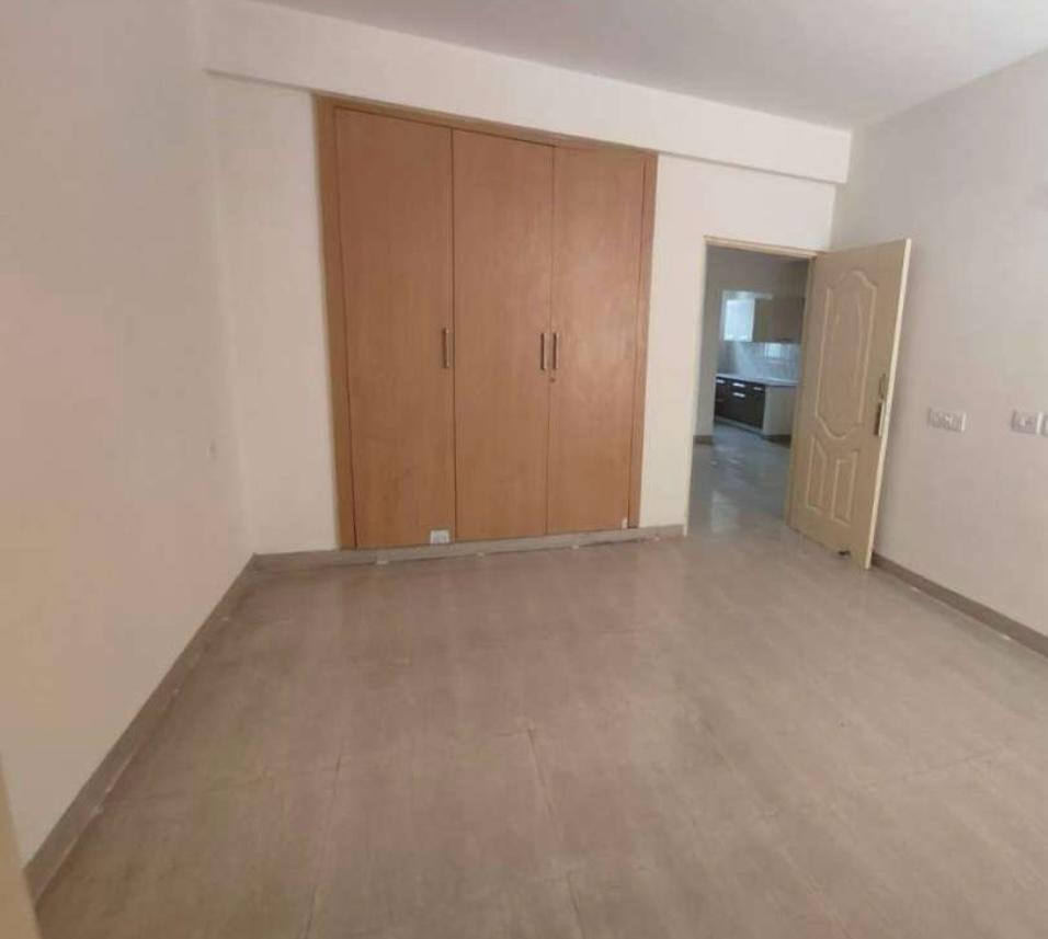 3.5 BHK + Pooja Room Apartment For Sale in Sector 20