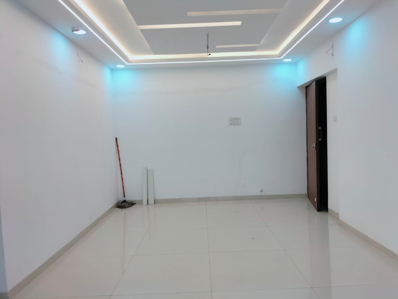 2 BHK Apartment For Rent in Poonam Vaishno Heights