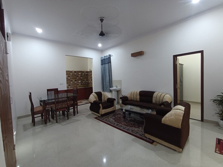 Living Room, gomti nagar 2 Bedroom 1350 Sq.Ft. Independent House In Gomti Nagar Lucknow 9578524