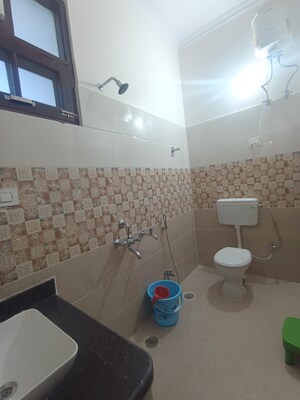 Bathroom in 2 BHK Independent House at Gomti Nagar – for Rent