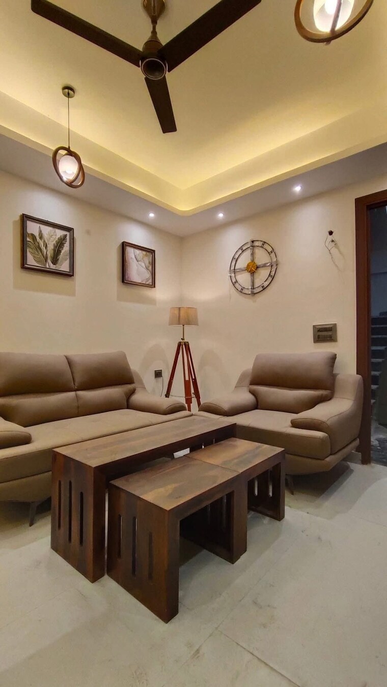 Living Room, saket 1 Bedroom 500 Sq.Ft. Builder Floor In Saket Delhi 9578557