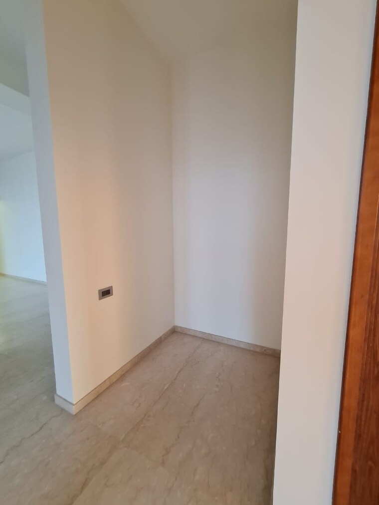 Room, omkar-alta-monte 3.5 Bedroom 1550 Sq.Ft. Apartment In Malad East Mumbai 9578511
