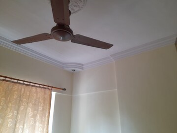 Furnished Amenities in 1 BHK Apartment at Lemont Apartment, Malad East – for Rent