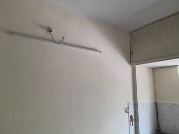 Furnished Amenities in 1 BHK Apartment at Lemont Apartment, Malad East – for Rent