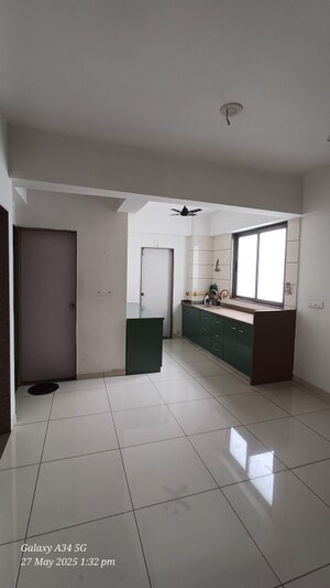 Kitchen in 2 BHK Apartment at Vaishnodevi Circle – for Rent