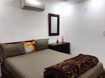 Bedroom in 2 BHK Builder Floor at SAP Homes, Sector 49 – for Sale