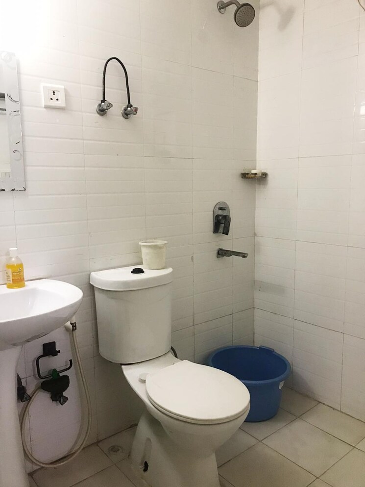 Bathroom, sap-homes 2 Bedroom 1050 Sq.Ft. Builder Floor In Sector 49 Noida 9578585