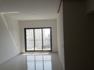 Room in 3 BHK Apartment at Kanakia Levels, Malad East – for Rent