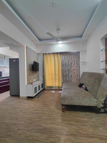 Team Area in 2 BHK Apartment at Sethia Sea View, Goregaon West – for Rent