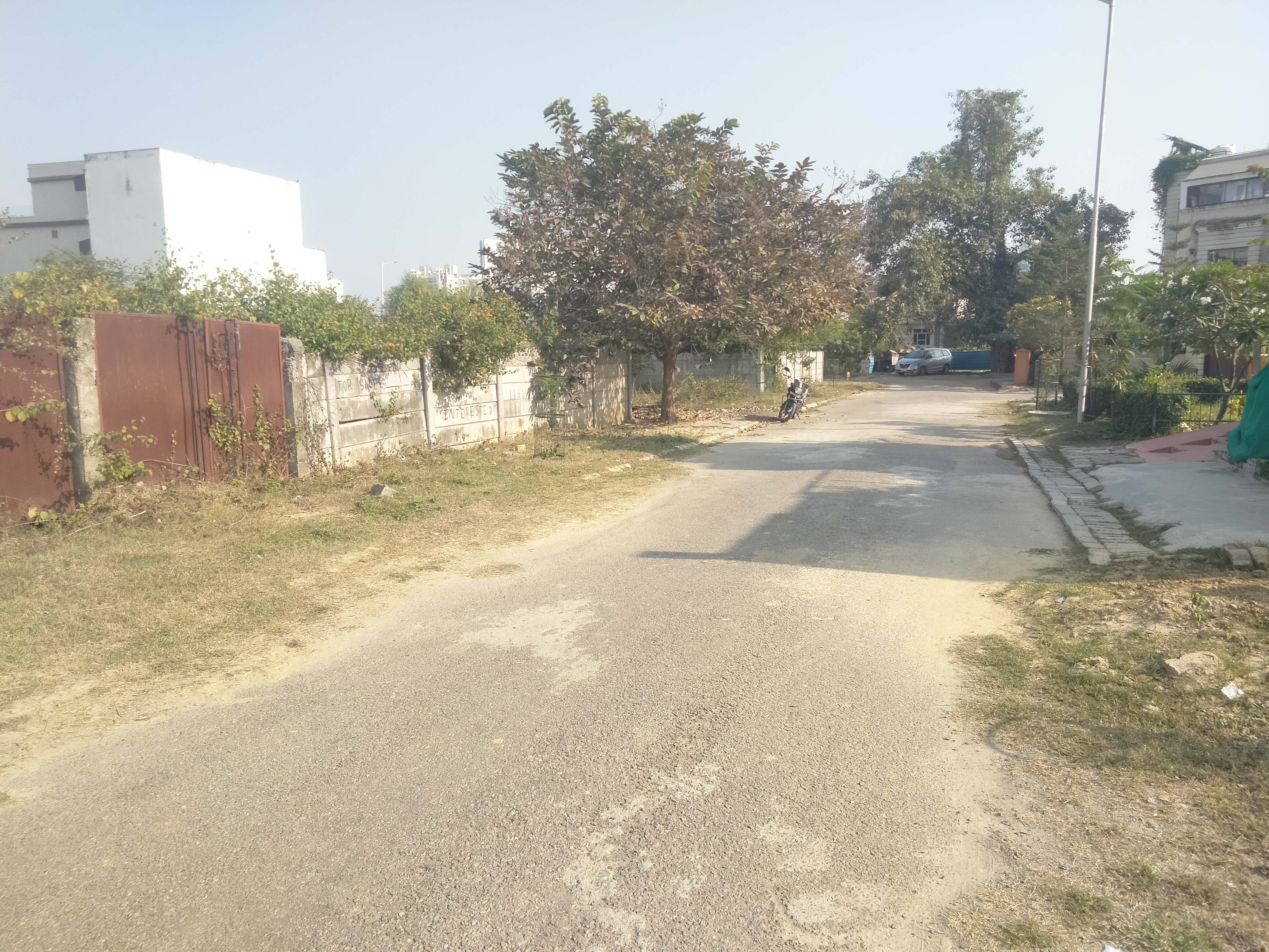 Plot For Sale in Ansal Sushant Golf city