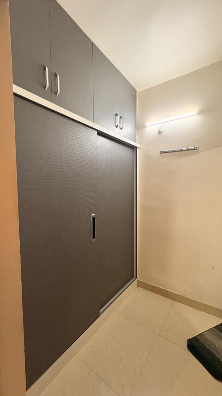 Room, lda-parijaat-apartments 3 Bedroom 2000 Sq.Ft. Apartment In Gulzar Colony Lucknow 9578633