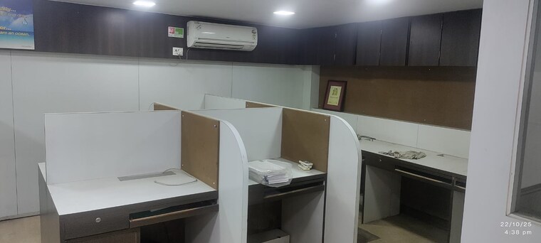 Team Area, mistry-industrial-complex Commercial Office Space 702 Sq.Ft. In Andheri East Mumbai 9578642