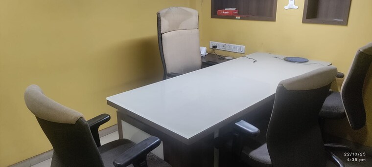 Team Area, mistry-industrial-complex Commercial Office Space 702 Sq.Ft. In Andheri East Mumbai 9578642