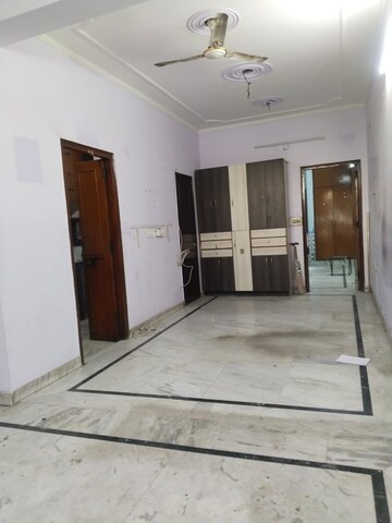 1 BHK Builder Floor For Rent in Ashoka Enclave Faridabad, Sector 34