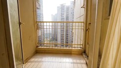 2 BHK Apartment For Sale in Ajnara Homes