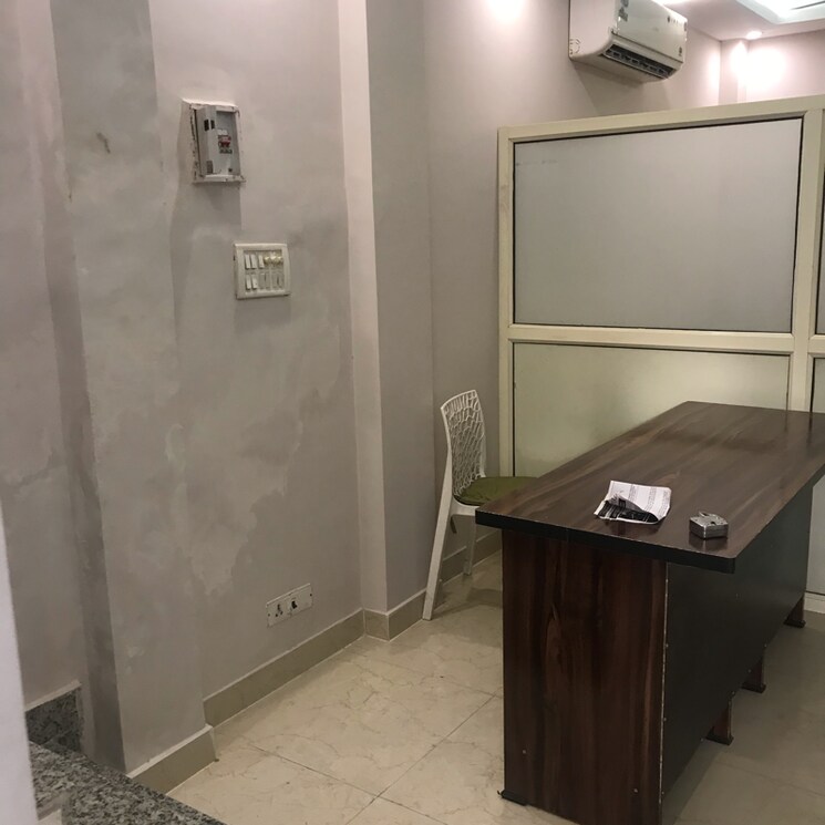 Bathroom, lajpat nagar i Commercial Office Space 450 Sq.Ft. In Lajpat Nagar I Delhi 9578756