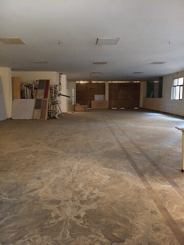 Parking in  Warehouse at Sector 63 – for Rent