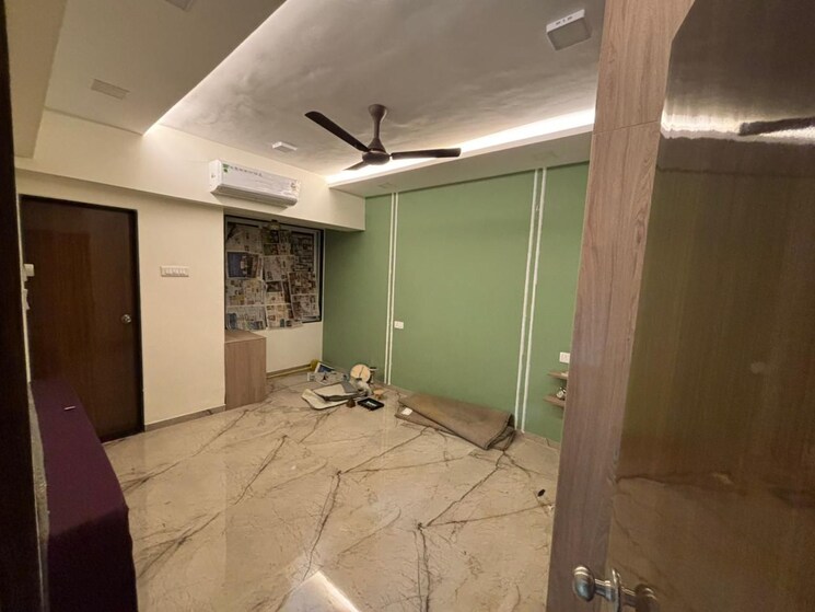 Room, shrusti-saroj-sadan-chs 3 Bedroom 1200 Sq.Ft. Apartment In Naupada Thane 9578735