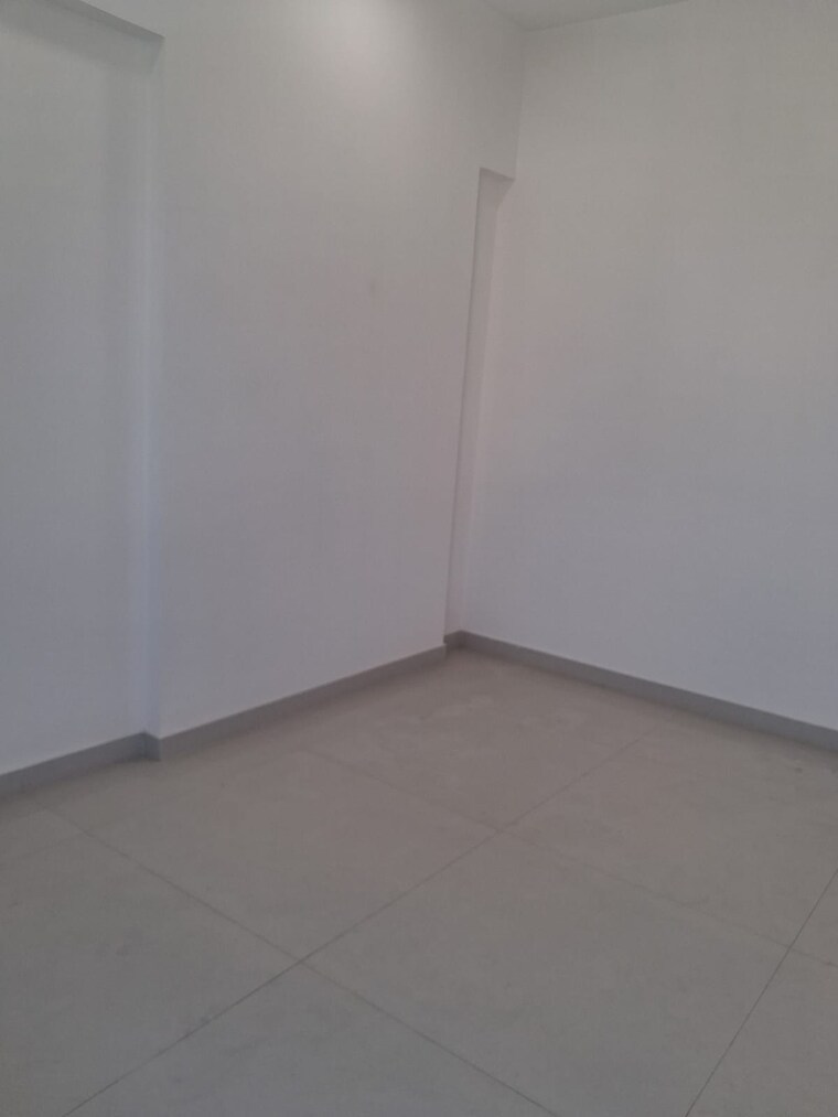 Room, rakesh-chs-kandivali 1 Bedroom 420 Sq.Ft. Apartment In Kandivali West Mumbai 9578740