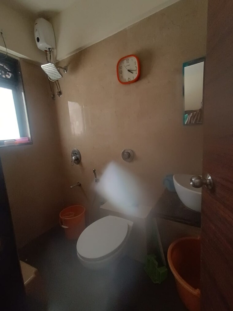 Bathroom, crystal-armus 2 Bedroom 738 Sq.Ft. Apartment In Chembur Mumbai 9578736