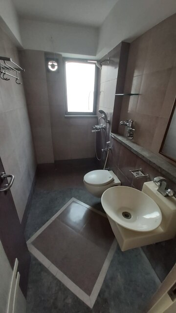 Bathroom in 3 BHK Apartment at DB Realty Shagun Towers, Goregaon East – for Rent