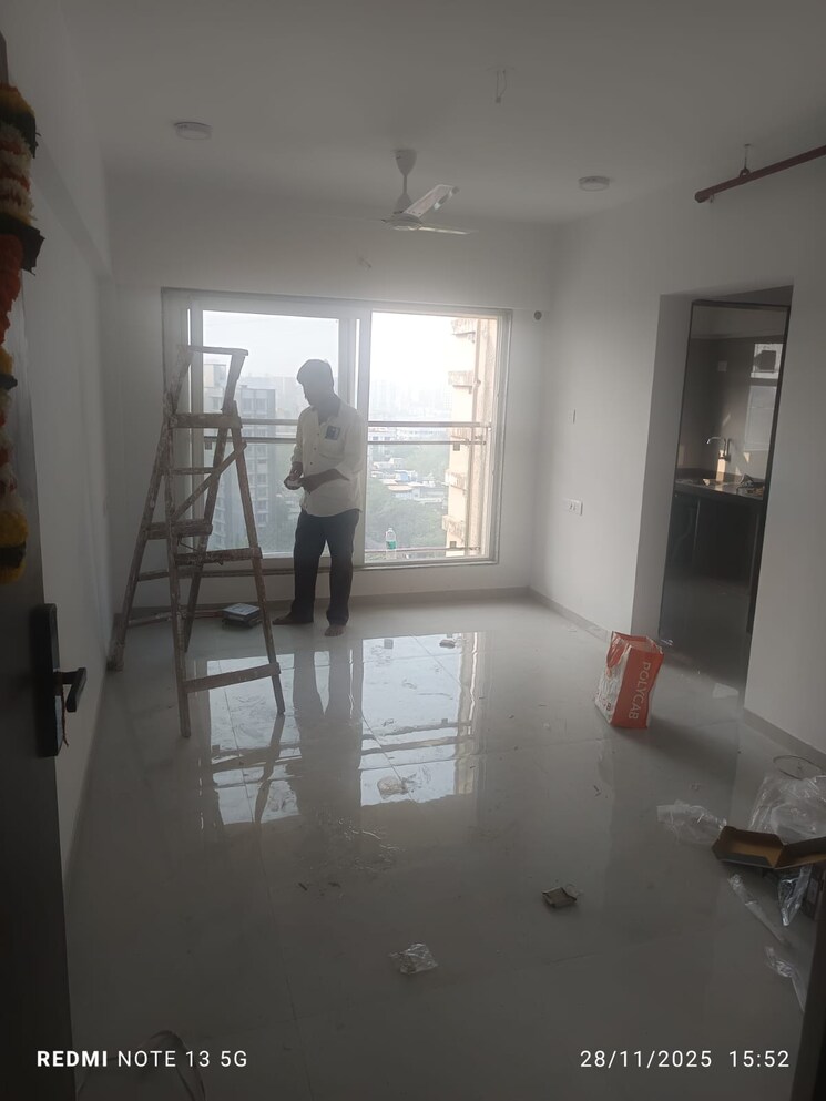 Team Area, vaibhavlaxmi-queens-glory 1 Bedroom 450 Sq.Ft. Apartment In Chembur Mumbai 9578769