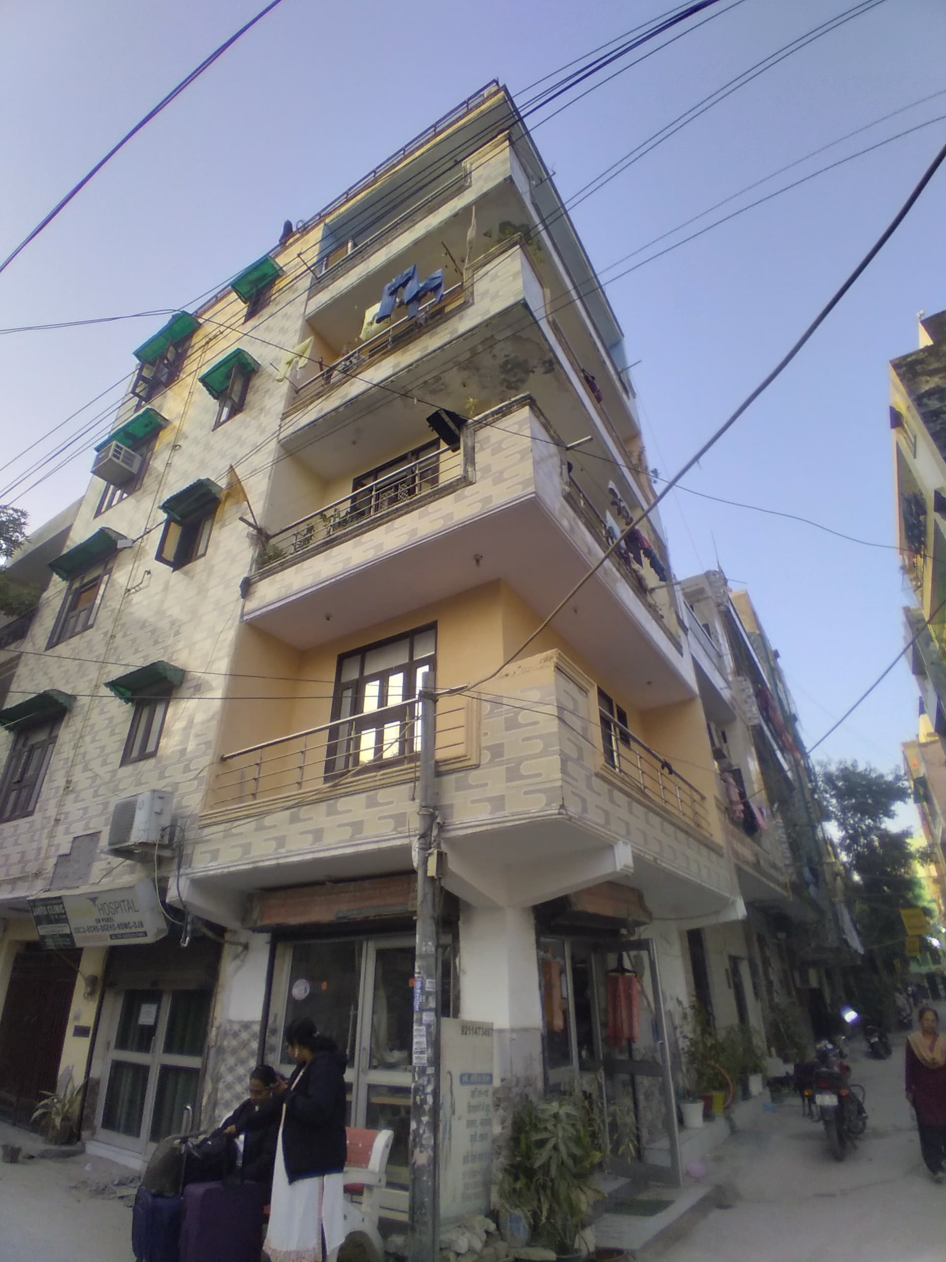 2 BHK Builder Floor For Sale in Dream Home Properties 