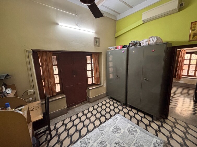 Cover Image, alipore road 4 Bedroom 1600 Sq.Ft. Apartment In Alipore Road Kolkata 9562324