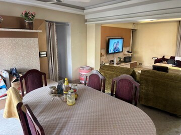 Living Room in 4 BHK Apartment at Neumec Trishala Apartments, Dadar East – for Sale