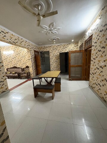 Living Room in 3 BHK Independent House at Vrindavan Yojna – for Rent